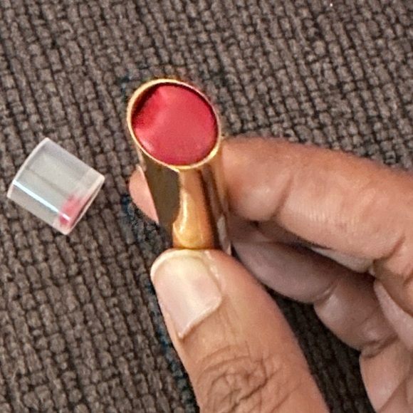 House of Sillage Wonder Woman 84 Lipstick Bow - Picture 7 of 8